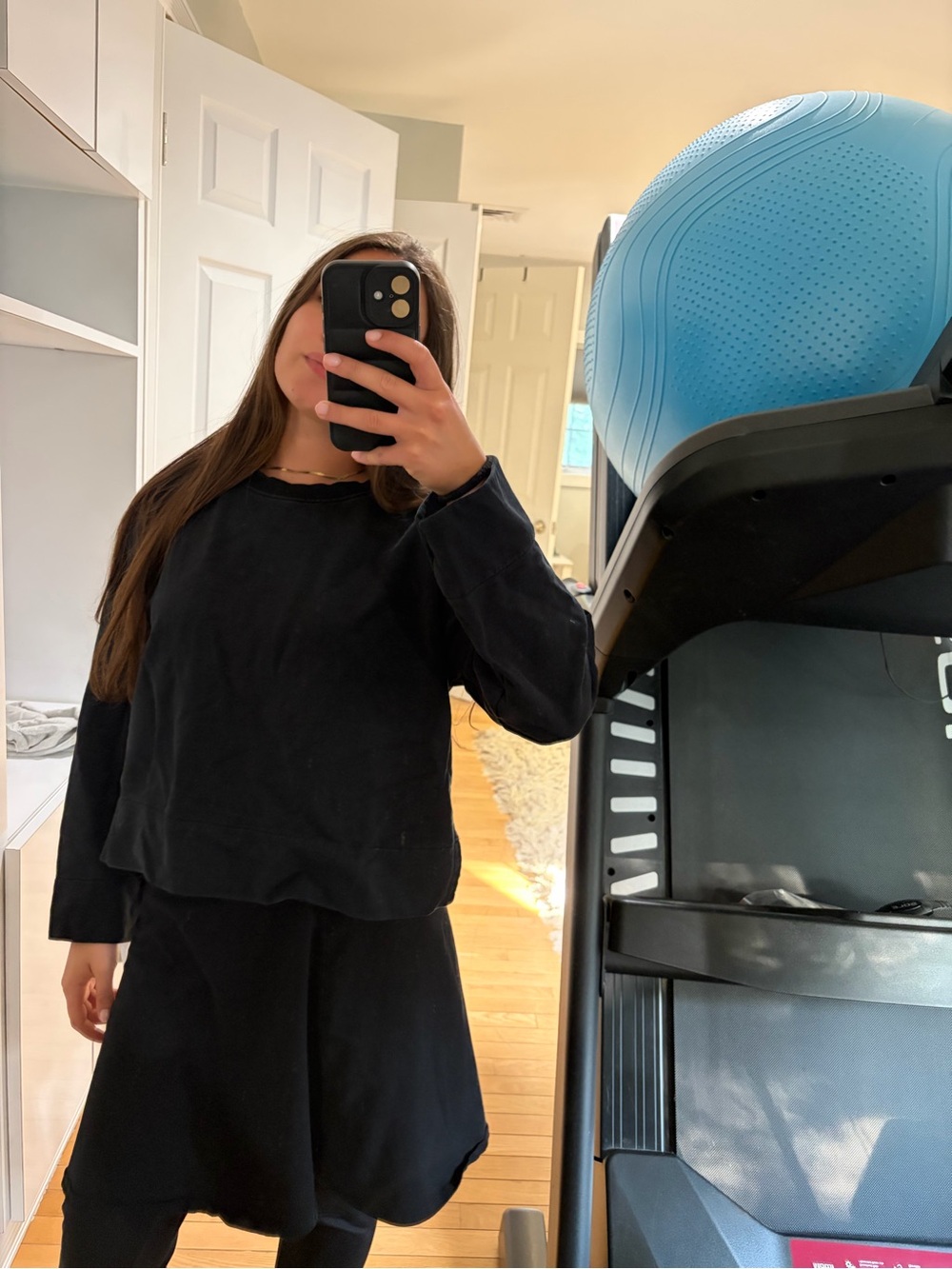 H&M Black Long-Sleeve Crewneck Sweatshirt